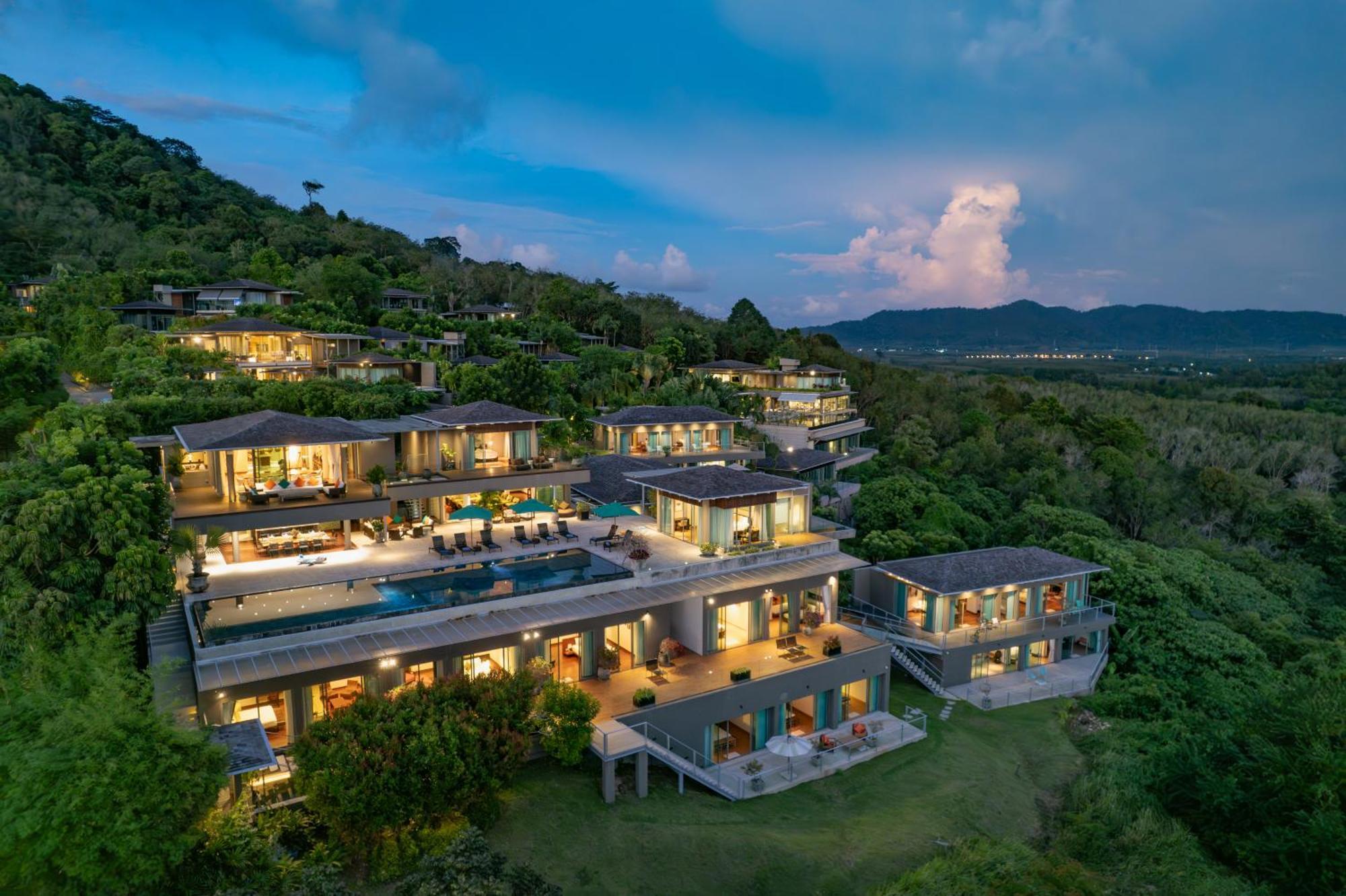 Tropical Castle Phuket By Resava Villa Layan Beach  Buitenkant foto